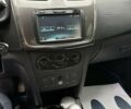 Рено Сандеро 2017 в Звенигородка на Automoto.ua Синий Рено Сандеро, объемом двигателя 1.46 л и пробегом 146 тыс. км за 9300 $, фото 5 на Automoto.ua