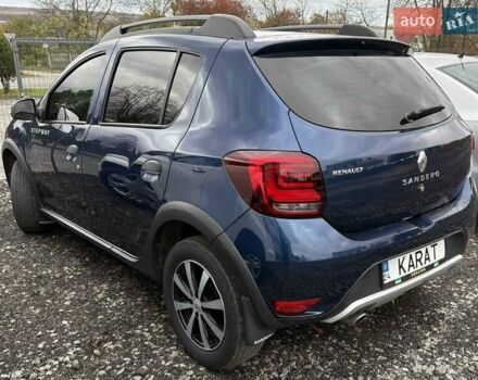 Рено Сандеро 2017 в Звенигородка на Automoto.ua Синий Рено Сандеро, объемом двигателя 1.46 л и пробегом 146 тыс. км за 9300 $, фото 2 на Automoto.ua
