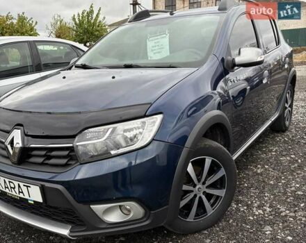 Рено Сандеро 2017 в Звенигородка на Automoto.ua Синий Рено Сандеро, объемом двигателя 1.46 л и пробегом 146 тыс. км за 9300 $, фото 1 на Automoto.ua