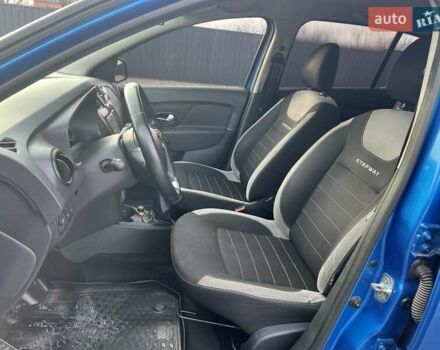 Синій Рено Сандеро, об'ємом двигуна 0.9 л та пробігом 160 тис. км за 7590 $, фото 4 на Automoto.ua