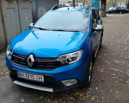 Синий Рено Сандеро, объемом двигателя 0.9 л и пробегом 100 тыс. км за 8700 $, фото 2 на Automoto.ua