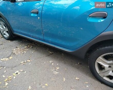 Синий Рено Сандеро, объемом двигателя 0.9 л и пробегом 100 тыс. км за 8700 $, фото 4 на Automoto.ua