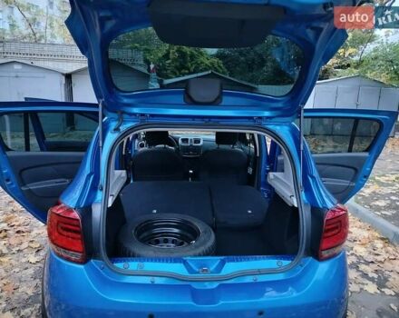 Синий Рено Сандеро, объемом двигателя 0.9 л и пробегом 100 тыс. км за 8700 $, фото 23 на Automoto.ua