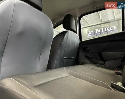 Синий Рено Сандеро, объемом двигателя 1.5 л и пробегом 103 тыс. км за 8200 $, фото 32 на Automoto.ua