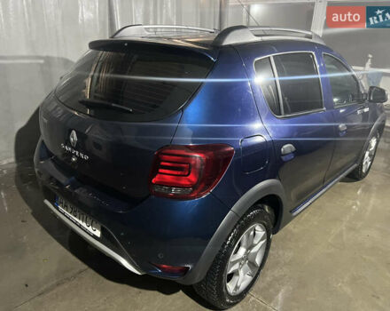 Синій Рено Сандеро, об'ємом двигуна 1.46 л та пробігом 56 тис. км за 11999 $, фото 4 на Automoto.ua
