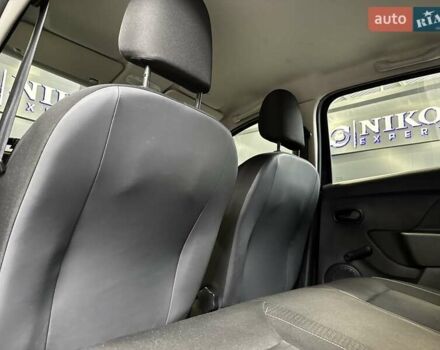 Синий Рено Сандеро, объемом двигателя 1.5 л и пробегом 33 тыс. км за 9700 $, фото 30 на Automoto.ua