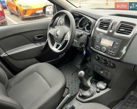 Рено Сандеро 2019 в Киеве на Automoto.ua Синий Рено Сандеро, объемом двигателя 1.46 л и пробегом 93 тыс. км за 9298 $, фото 20 на Automoto.ua