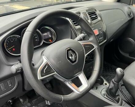 Рено Сандеро 2019 в Киеве на Automoto.ua Синий Рено Сандеро, объемом двигателя 1.46 л и пробегом 71 тыс. км за 9008 $, фото 15 на Automoto.ua