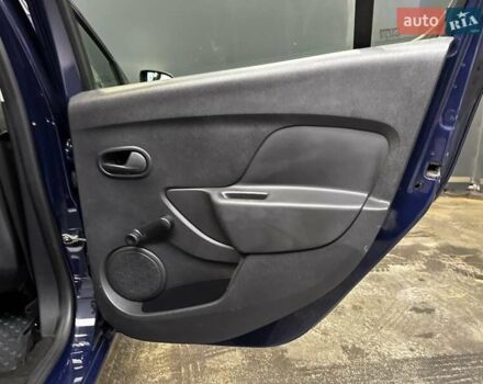 Синий Рено Сандеро, объемом двигателя 1.5 л и пробегом 33 тыс. км за 9700 $, фото 37 на Automoto.ua