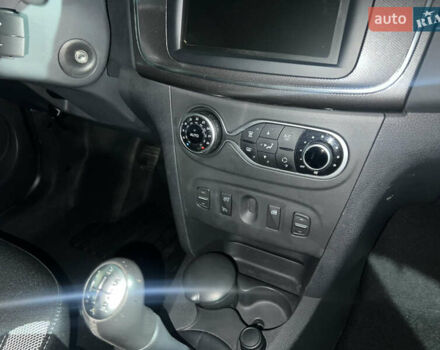 Синій Рено Сандеро, об'ємом двигуна 1.46 л та пробігом 56 тис. км за 11999 $, фото 9 на Automoto.ua
