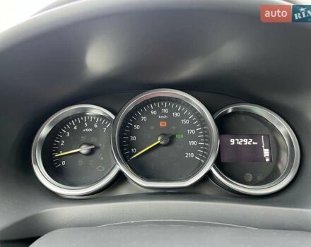 Рено Сандеро 2019 в Киеве на Automoto.ua Синий Рено Сандеро, объемом двигателя 1.46 л и пробегом 97 тыс. км за 9008 $, фото 19 на Automoto.ua