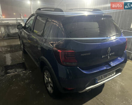 Синій Рено Сандеро, об'ємом двигуна 1.46 л та пробігом 56 тис. км за 11999 $, фото 5 на Automoto.ua