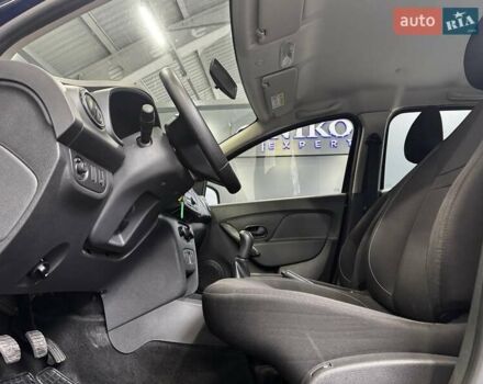 Синий Рено Сандеро, объемом двигателя 1.5 л и пробегом 135 тыс. км за 8500 $, фото 25 на Automoto.ua