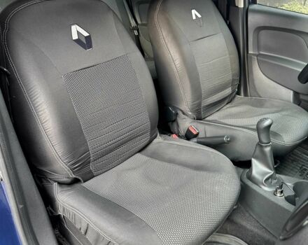 Синій Рено Сандеро, об'ємом двигуна 1 л та пробігом 71 тис. км за 7425 $, фото 7 на Automoto.ua