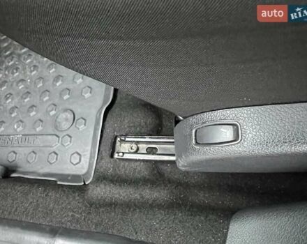 Синий Рено Сандеро, объемом двигателя 1.46 л и пробегом 97 тыс. км за 9202 $, фото 10 на Automoto.ua