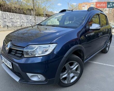 Синий Рено Сандеро, объемом двигателя 1.5 л и пробегом 158 тыс. км за 10500 $, фото 3 на Automoto.ua