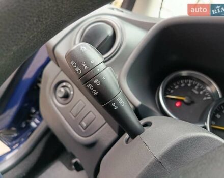 Рено Сандеро 2019 в Виннице на Automoto.ua Синий Рено Сандеро, объемом двигателя 1.46 л и пробегом 113 тыс. км за 8900 $, фото 31 на Automoto.ua