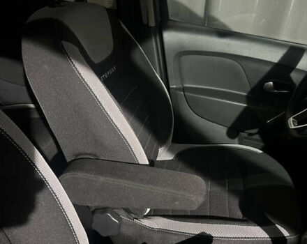 Синій Рено Сандеро, об'ємом двигуна 1.46 л та пробігом 56 тис. км за 11999 $, фото 6 на Automoto.ua