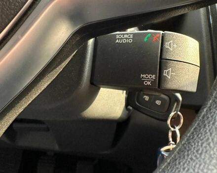 Синій Рено Сандеро, об'ємом двигуна 1 л та пробігом 71 тис. км за 7425 $, фото 12 на Automoto.ua