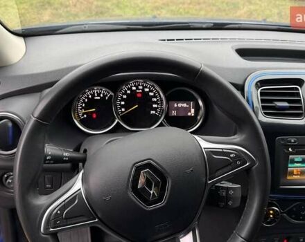 Синій Рено Сандеро, об'ємом двигуна 0.9 л та пробігом 61 тис. км за 12000 $, фото 3 на Automoto.ua