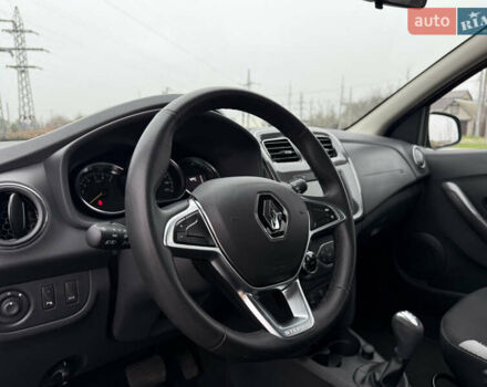 Синій Рено Сандеро, об'ємом двигуна 0.9 л та пробігом 17 тис. км за 9650 $, фото 14 на Automoto.ua