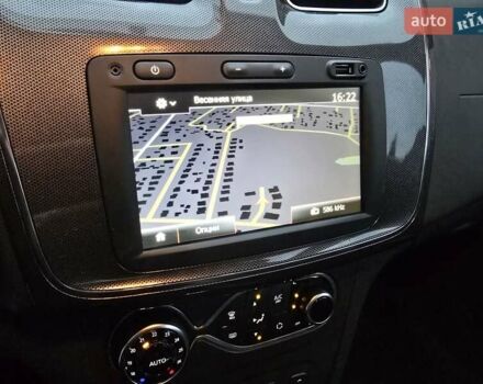 Синий Рено Сандеро, объемом двигателя 0.9 л и пробегом 17 тыс. км за 10300 $, фото 22 на Automoto.ua