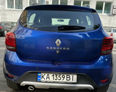 Синий Рено Сандеро, объемом двигателя 1.46 л и пробегом 104 тыс. км за 11800 $, фото 4 на Automoto.ua