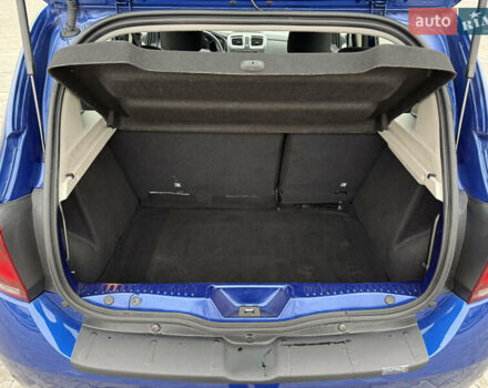 Синій Рено Сандеро, об'ємом двигуна 0.9 л та пробігом 17 тис. км за 9650 $, фото 17 на Automoto.ua