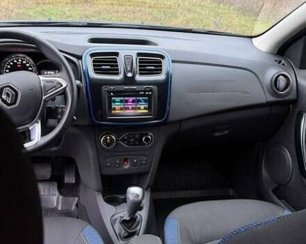 Синій Рено Сандеро, об'ємом двигуна 0.9 л та пробігом 61 тис. км за 12000 $, фото 5 на Automoto.ua