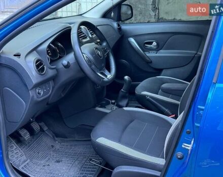 Синий Рено Сандеро, объемом двигателя 1.5 л и пробегом 56 тыс. км за 13190 $, фото 15 на Automoto.ua