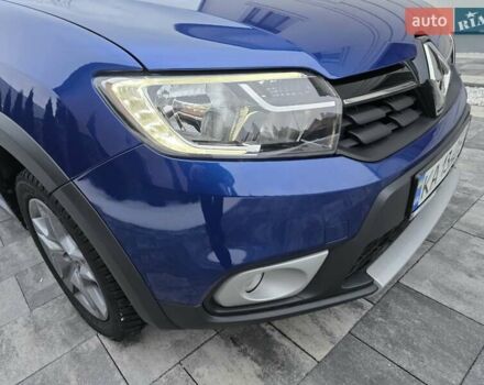 Синий Рено Сандеро, объемом двигателя 0.9 л и пробегом 17 тыс. км за 10300 $, фото 47 на Automoto.ua