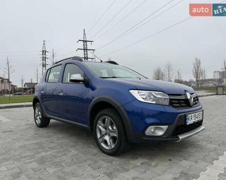 Синій Рено Сандеро, об'ємом двигуна 0.9 л та пробігом 17 тис. км за 9650 $, фото 2 на Automoto.ua