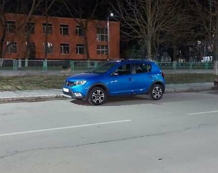 Синій Рено Сандеро, об'ємом двигуна 0.9 л та пробігом 28 тис. км за 12500 $, фото 2 на Automoto.ua