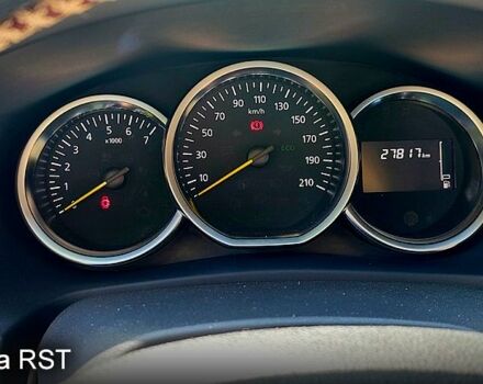 Синий Рено Сандеро, объемом двигателя 0.9 л и пробегом 28 тыс. км за 12200 $, фото 3 на Automoto.ua