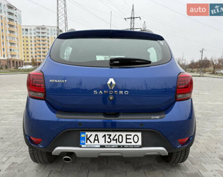 Синий Рено Сандеро, объемом двигателя 0.9 л и пробегом 17 тыс. км за 9850 $, фото 5 на Automoto.ua