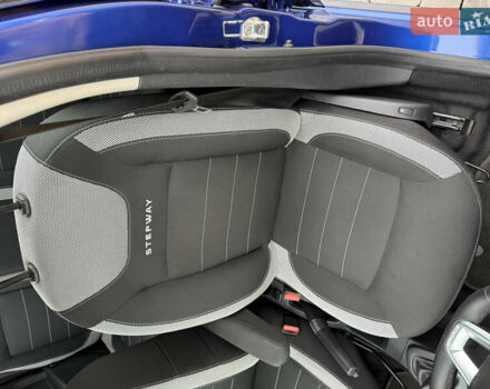 Синій Рено Сандеро, об'ємом двигуна 0.9 л та пробігом 17 тис. км за 9650 $, фото 13 на Automoto.ua