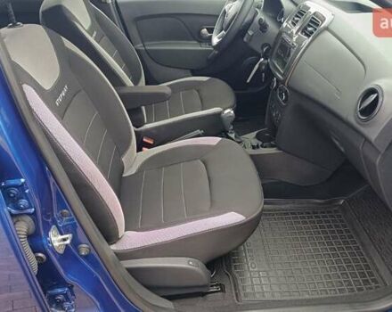 Синий Рено Сандеро, объемом двигателя 0.9 л и пробегом 48 тыс. км за 11282 $, фото 5 на Automoto.ua