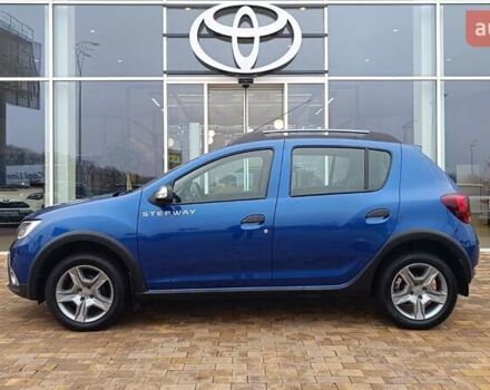 Синий Рено Сандеро, объемом двигателя 0.9 л и пробегом 48 тыс. км за 11282 $, фото 2 на Automoto.ua