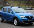 Синий Рено Сандеро, объемом двигателя 1.5 л и пробегом 92 тыс. км за 9800 $, фото 2 на Automoto.ua