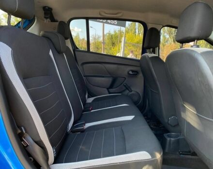 Рено Сандеро 2017 в Кривом Роге на Automoto.ua Синий Рено Сандеро, объемом двигателя 0.9 л и пробегом 81 тыс. км за 9500 $, фото 17 на Automoto.ua