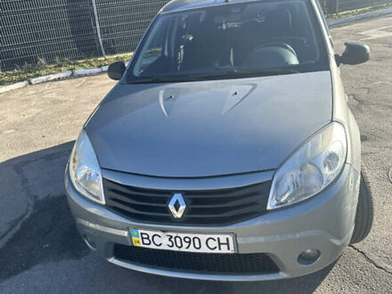 Синий Рено Сандеро, объемом двигателя 1.39 л и пробегом 130 тыс. км за 3500 $, фото 1 на Automoto.ua