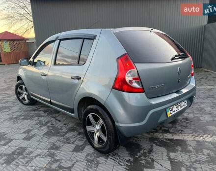 Синий Рено Сандеро, объемом двигателя 1.4 л и пробегом 130 тыс. км за 4150 $, фото 1 на Automoto.ua