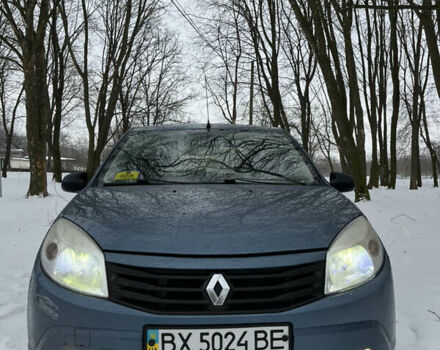 Синий Рено Сандеро, объемом двигателя 1.39 л и пробегом 243 тыс. км за 3650 $, фото 1 на Automoto.ua