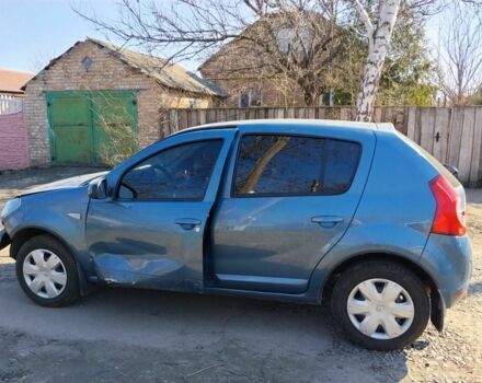 Синий Рено Сандеро, объемом двигателя 1.6 л и пробегом 94 тыс. км за 3000 $, фото 1 на Automoto.ua