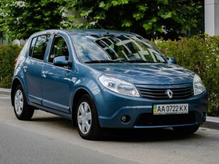 Рено Сандеро 2011 у Києві на Automoto.ua Синій Рено Сандеро, об'ємом двигуна 1.6 л та пробігом 108 тис. км за 5900 $, фото 1 на Automoto.ua