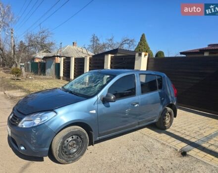 Синий Рено Сандеро, объемом двигателя 1.4 л и пробегом 150 тыс. км за 2300 $, фото 1 на Automoto.ua