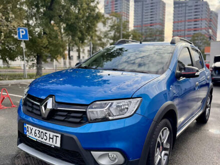 Рено Сандеро 2019 в Киеве на Automoto.ua Синий Рено Сандеро, объемом двигателя 0.9 л и пробегом 62 тыс. км за 9900 $, фото 1 на Automoto.ua