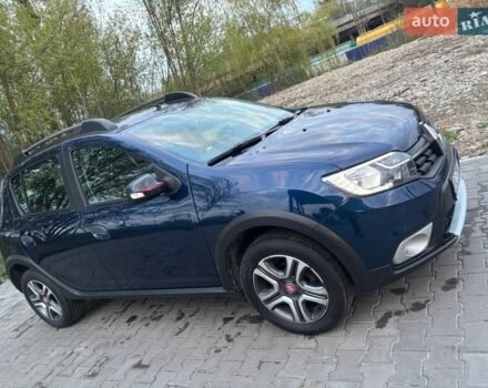 Синий Рено Сандеро, объемом двигателя 0.9 л и пробегом 36 тыс. км за 10950 $, фото 1 на Automoto.ua