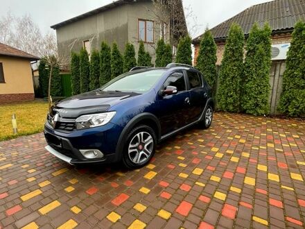 Рено Сандеро 2020 у Кривому Розі на Automoto.ua Синій Рено Сандеро, об'ємом двигуна 9 л та пробігом 62 тис. км за 10700 $, фото 1 на Automoto.ua