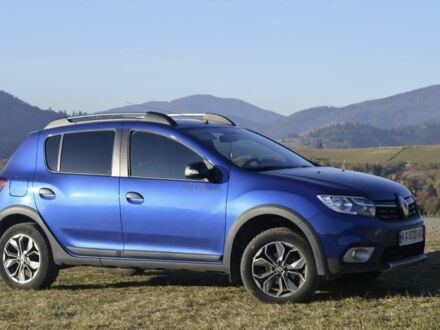 Синий Рено Сандеро, объемом двигателя 1.5 л и пробегом 42 тыс. км за 15000 $, фото 1 на Automoto.ua
